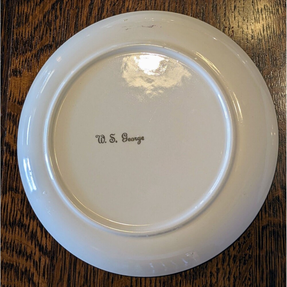 W S George 4 Vintage Fruit Motif Salad Plates 7.25" Apple Grape Pear Plum Gold - Picture 4 of 12
